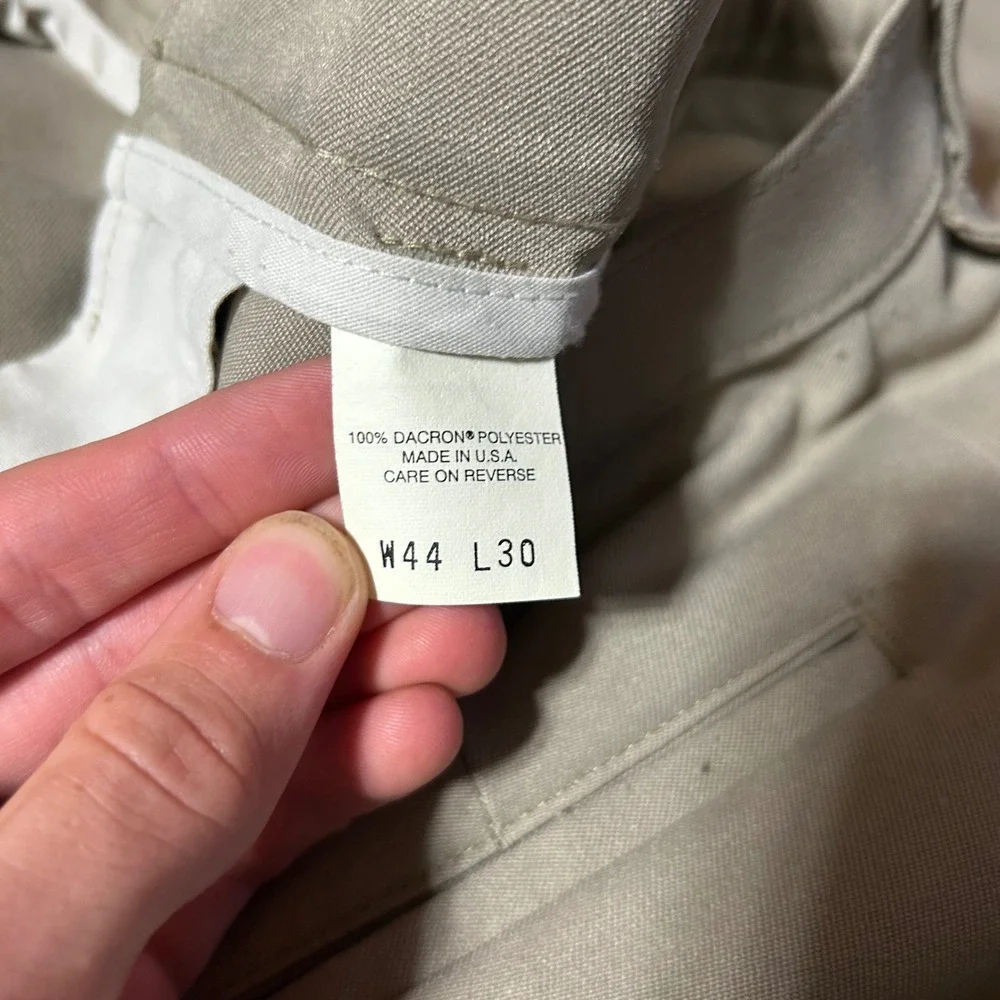 VTG Levi's Action Slacks Men 44x30 (Fits 44x29) Tan Khaki Dacron Polyester 1995